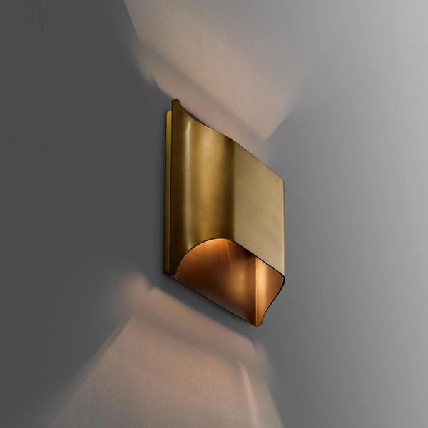 Daris Sconce 8"H